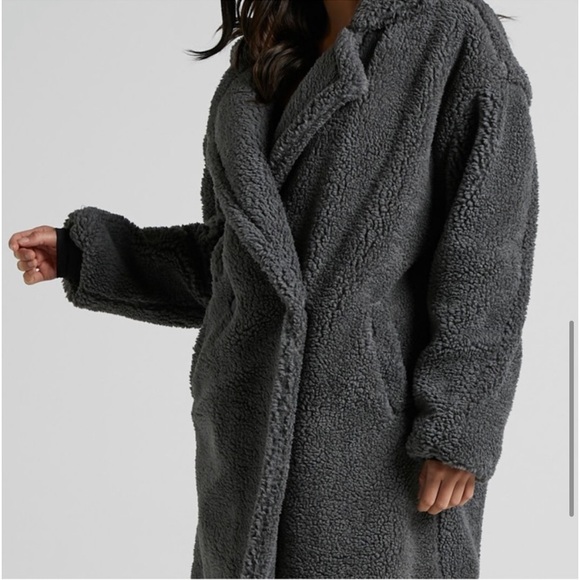 #18 Grey Gray Oversized Sherpa Plush Teddy Faux Fur Coat - Picture 2 of 12